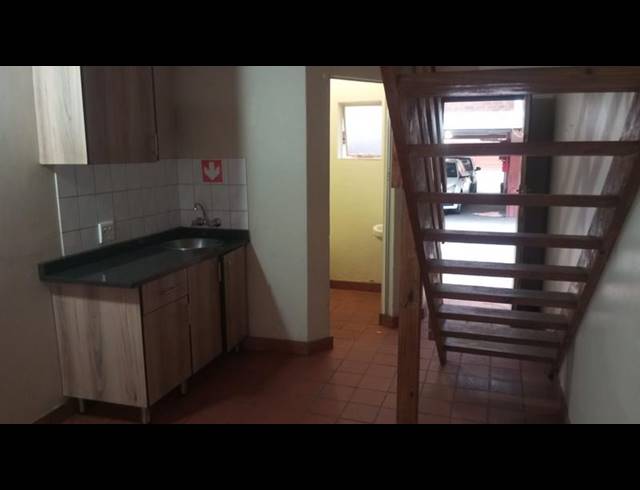 1 BEDROOM APARTMENT FOR SALE IN SUNNYSIDE